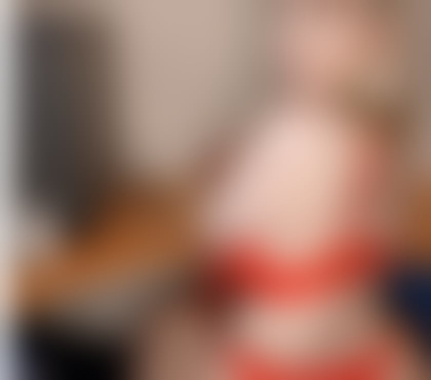 Escorts Hampshire Rushmoor - Photos for Elegant British Beauty - Farnborough 4 days only