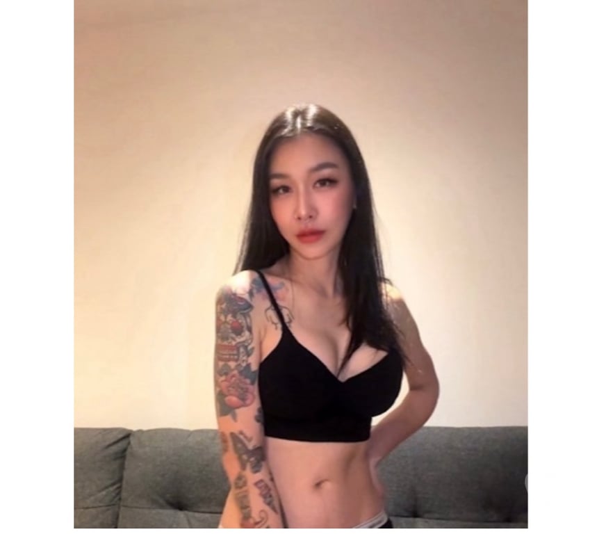 Escorts Hampshire Hart - Photos for Coolki hot Thai girl 💯%real pics 🔥