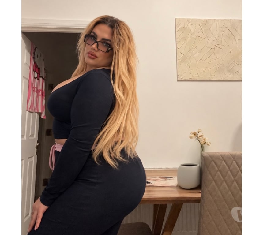 Trans Escorts North West London Colindale - North West London - Photos for FAT ASS SLUTTY AMELIA ! DIRTY MINDED IN NW9! 🍑👄
