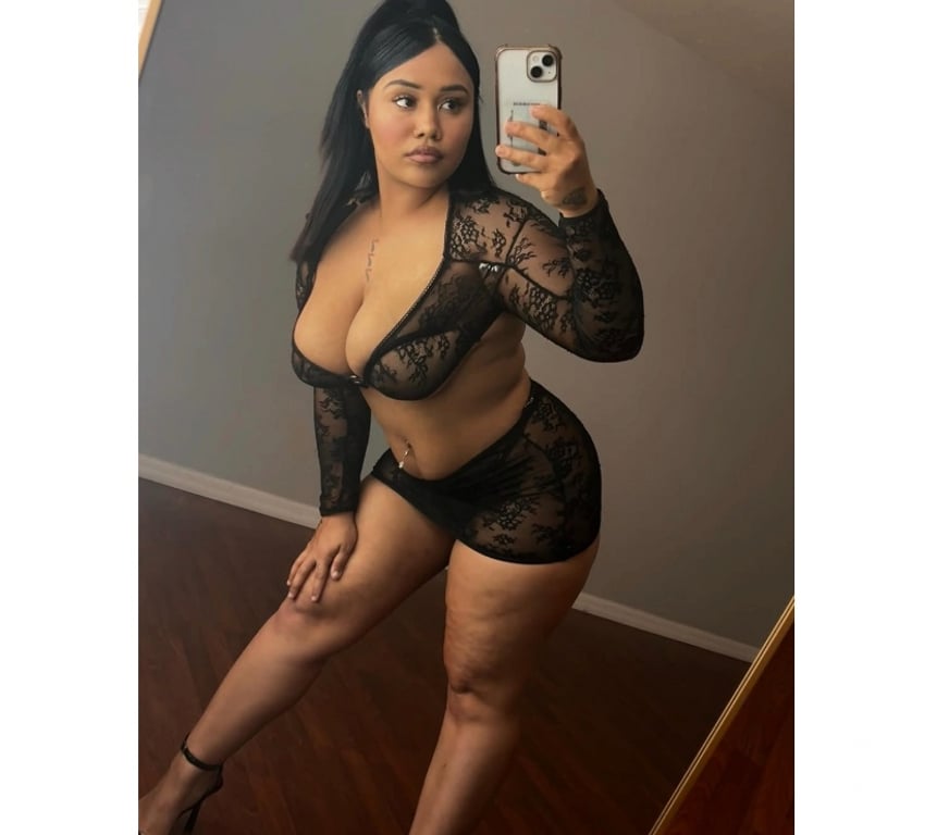 Escorts East London Stratford - DLR Station - East London - Photos for PARTY THICK LIGHT SKIN💥PARTY THICK LIGHT SKIN💥