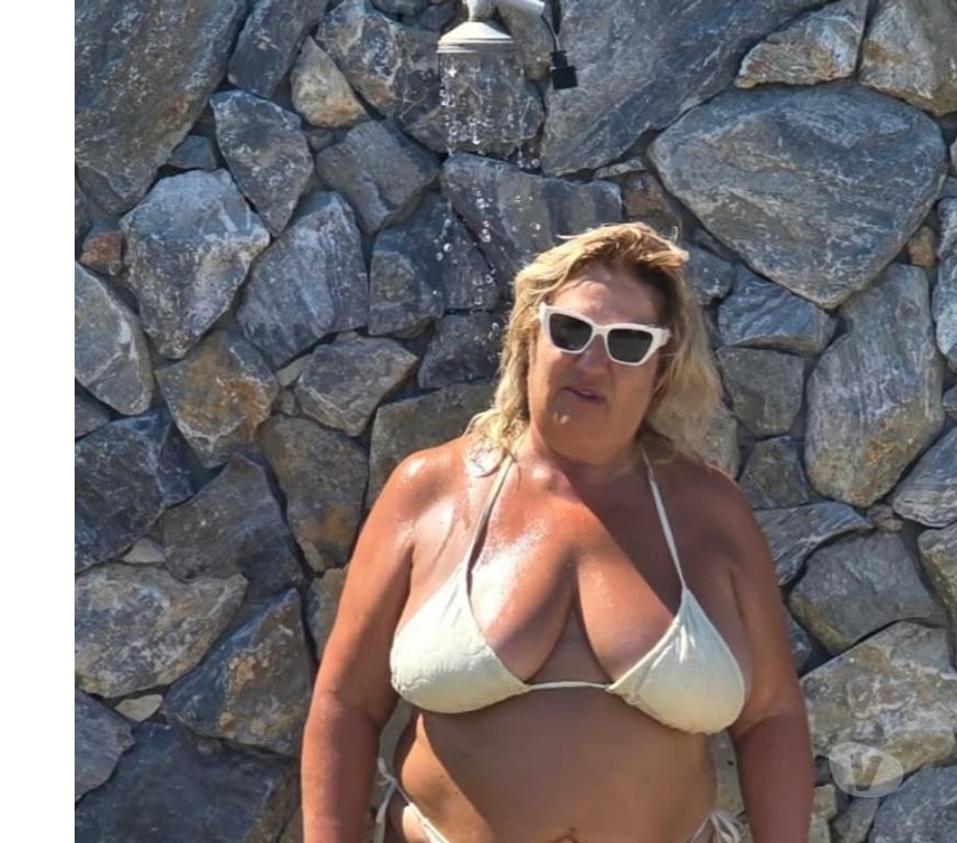 Escorts Oxfordshire Cherwell - Photos for TANNED MEDITERRANEAN BLONDE