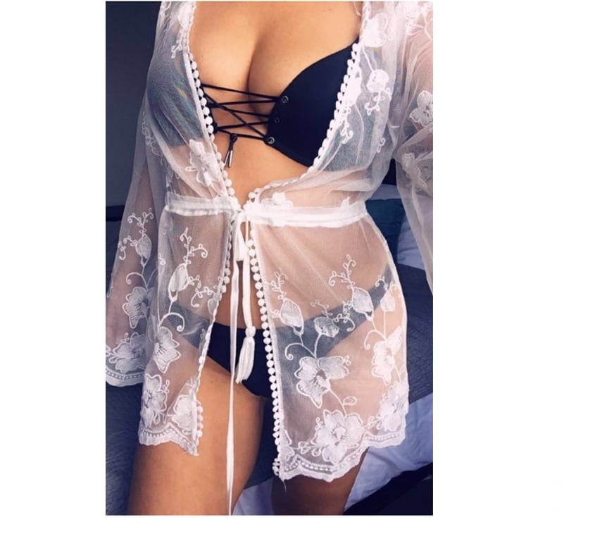 Escorts West Sussex Crawley - Photos for Massage and Strap-on