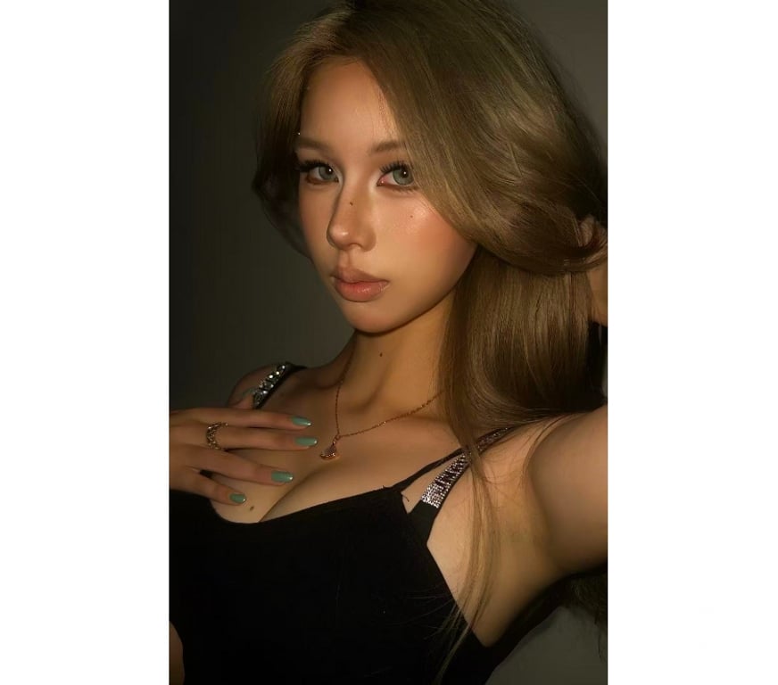 Escorts Cheshire East Crewe - Cheshire East - Photos for Hot South Korean girl