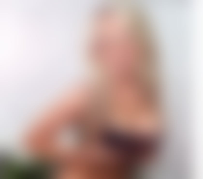 Escorts Essex Chelmsford - Photos for Lovely Margo for gentleman pleasure and satisfaction!