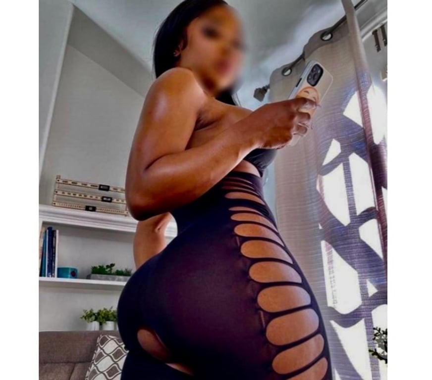 Escorts Moray Elgin - Moray - Photos for Nina Fairy Hands - Best Massage - Queen A Levels