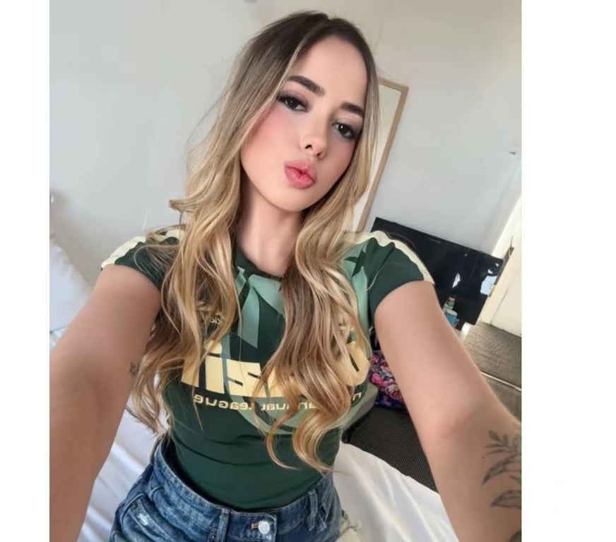 Escorts West Northamptonshire Northampton - West Northamptonshire - Photos for 🩷🍭JULIA BEST BRAZILIAN GFE🔥REAL PICS