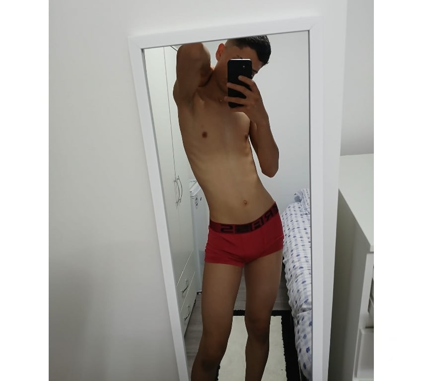 Escorts Kent Ashford - Photos for Gael New in Town!!! Real Picture