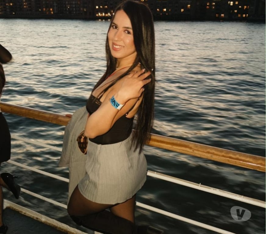 Escorts East London Canary Wharf - East London - Photos for LATINA SEXY🔞 ⚜️ SERVICES⚜️in CANARY