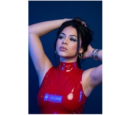 Escort Bermondsey Station East London - Photos for 🔥SEXY NEW LUNA 🩷 IN SE15✨ FROM £40 🌸🦋
