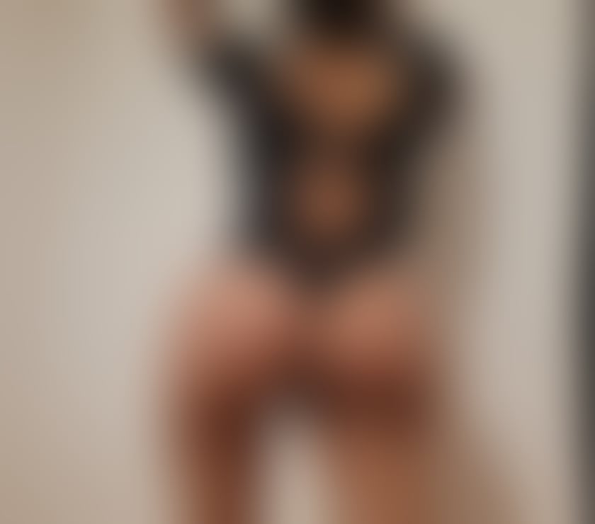 NIKI CARIBBEAN HOT GIRL IN THE TOWN!!!