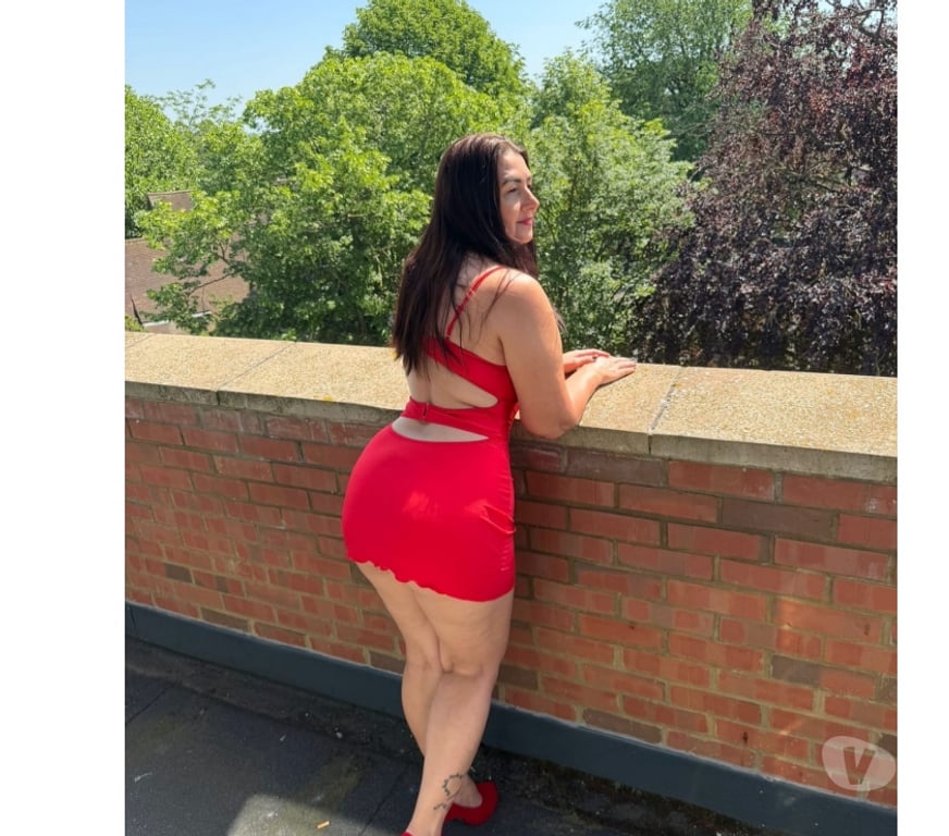 Escorts Buckinghamshire Aylesbury - Buckinghamshire - Photos for Hot 🔥 girl 🇧🇷 in town 🥳 party