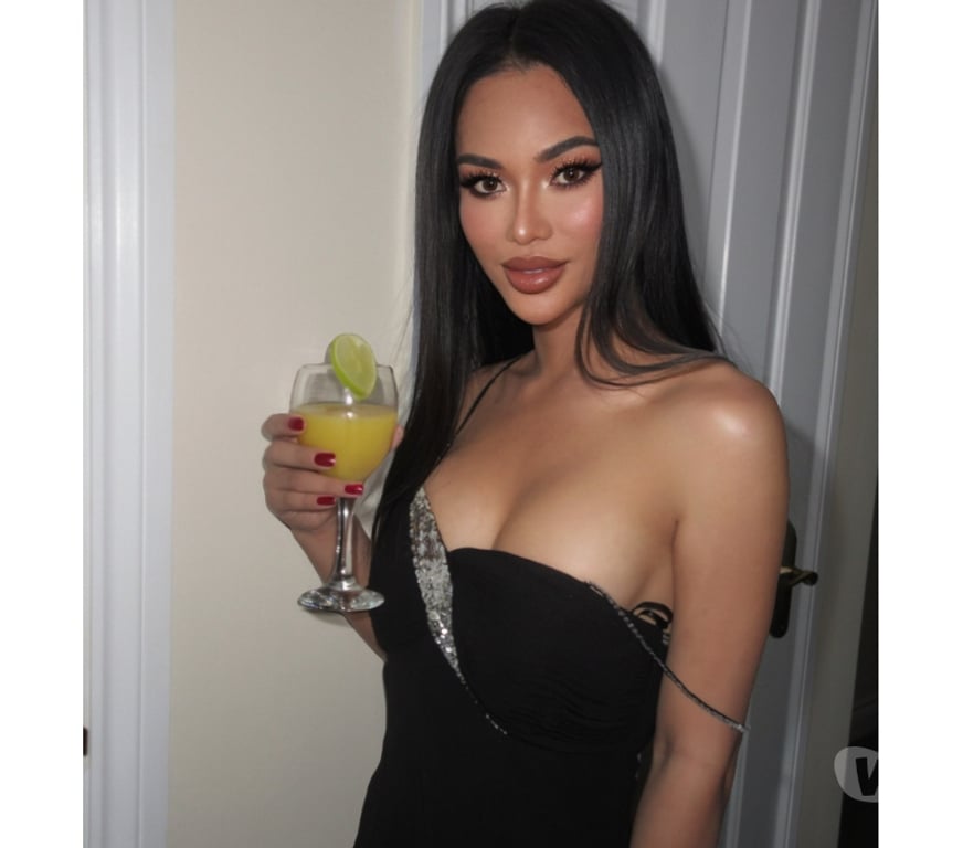 Trans Escorts Warwickshire Nuneaton and Bedworth - Photos for Thai Trans Victoria professional massage