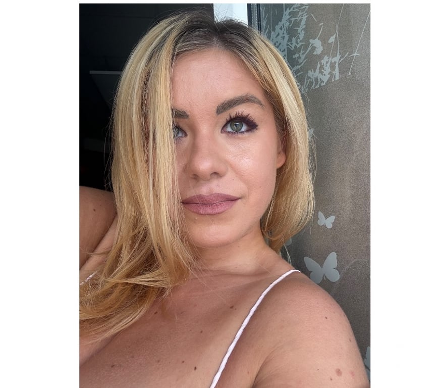 Escorts Cardiff Cardiff City Centre - Cardiff - Photos for Filthy New masseuse in town