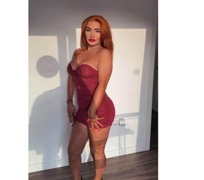 Escort Burnt Mills Industrial Estate Basildon - Photos for English Redhead