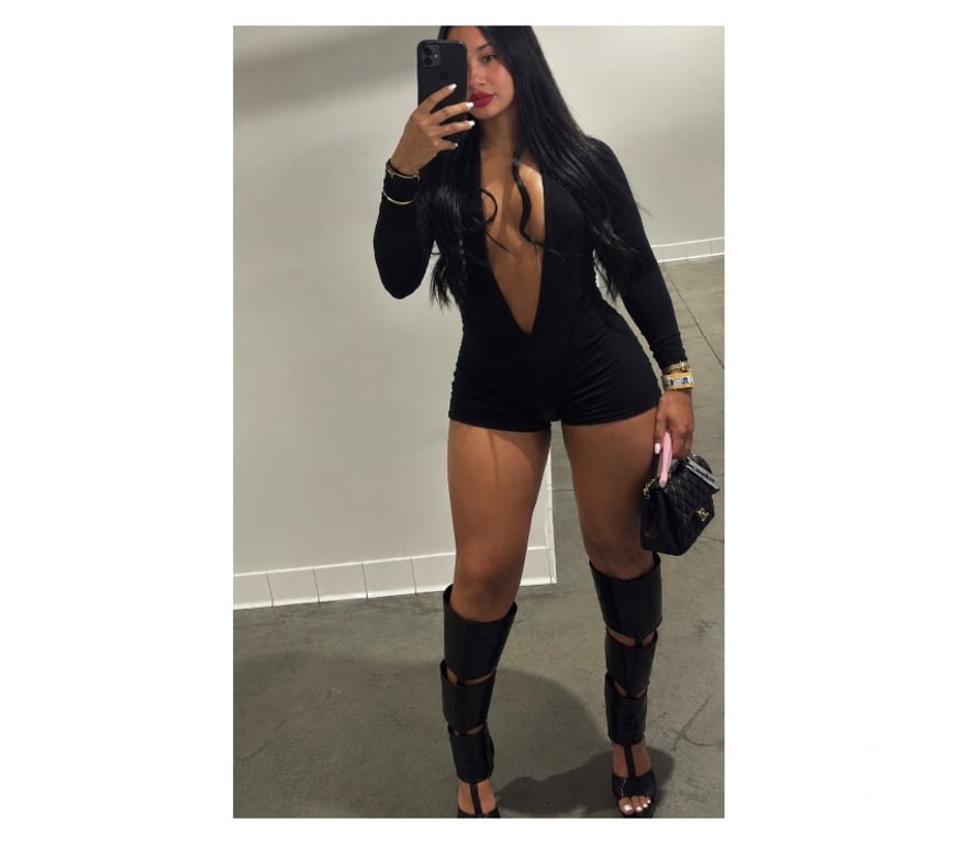 Escorts Hampshire Southampton - Photos for HI IM VALERY NEW HERE, FROM PUERTO RICAN 07760791595