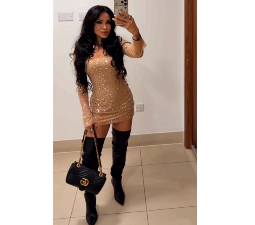 Escorts Renfrewshire Paisley - Renfrewshire - Photos for Giuliana PARTY GIRL GFE REAL PHOTO 100%