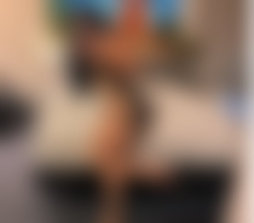Escorts East London Canary Wharf - East London - Photos for 👄😜 Owo and party full services😈