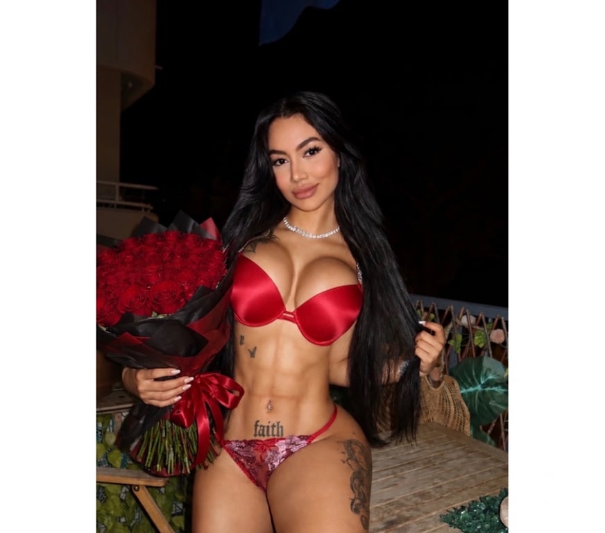 Escorts East London Upton Park - East London - Photos for 🔥 HOT BRAZILIAN 🩷 IN PLAISTOW✨ FROM £40 🌸🦋