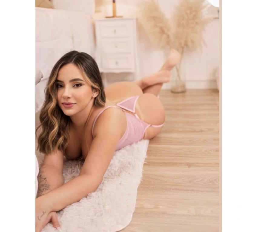 Escorts Peterborough Peterborough City Centre - Peterborough - Photos for BLOND ANGEL 🇧🇷 Big ass 🔥 hit me up 😈 GFE 🥰