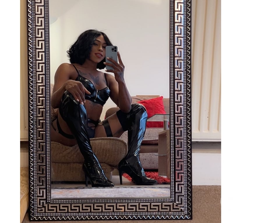 Trans Escorts Edinburgh Edinburgh - Edinburgh - Photos for Ts, Cassandra hot,Dominican 🇩🇴