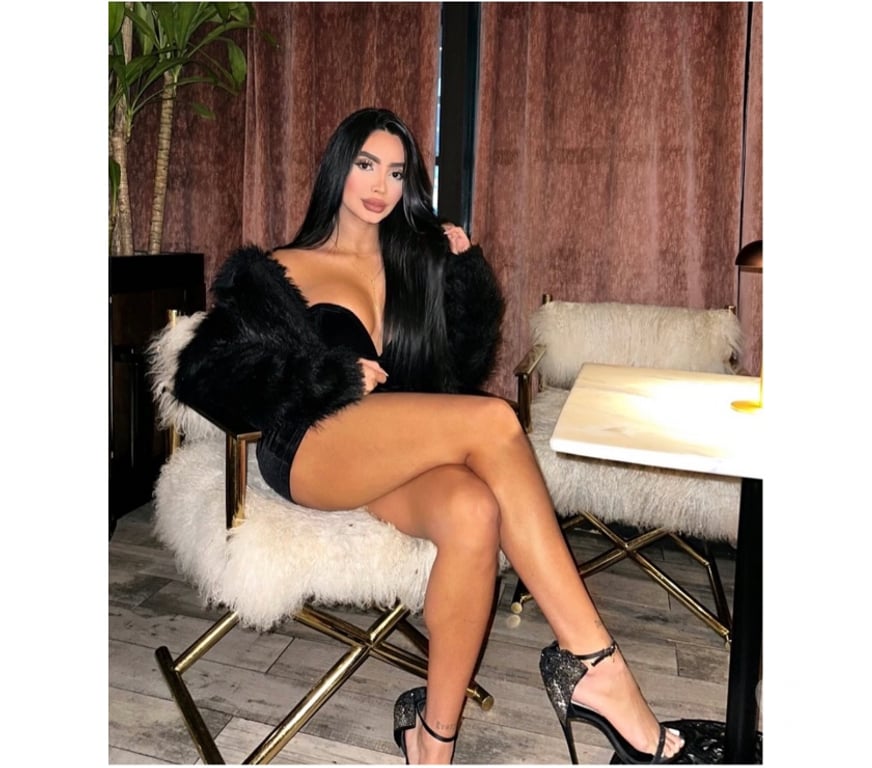 Escorts North London White Hart Lane Station - North London - Photos for 🔥 SEXY GIRL🩷 IN TOTTENHAM-N17✨ FROM £40 🌸🦋