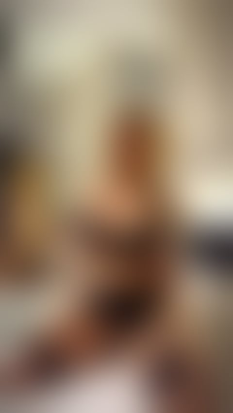 Escorts Gloucestershire Cheltenham - 