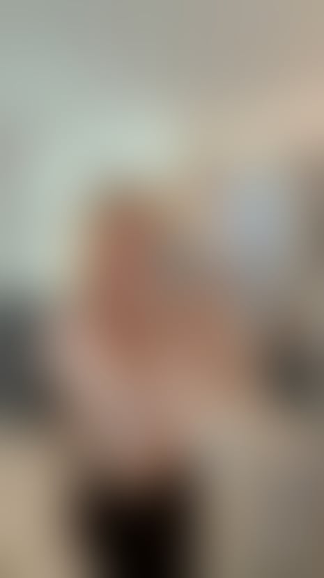 Escorts East London Canary Wharf - DLR Station - East London - 