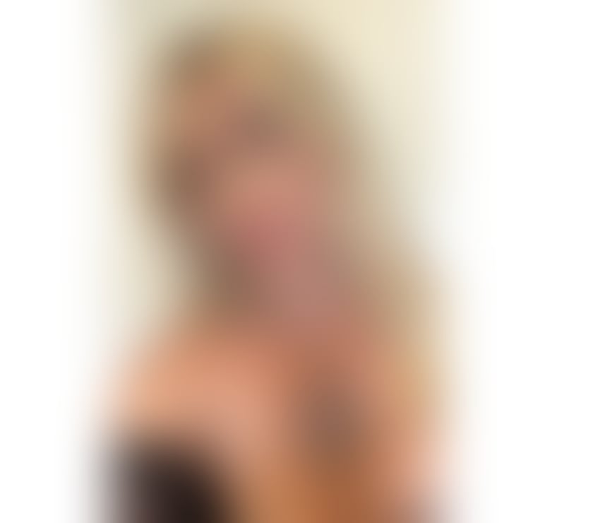 Escorts East London Canary Wharf - DLR Station - East London - Photos for ✨SEXY BLONDE PETITE ✨ BRAZILIAN PARTY GIRL 🎉