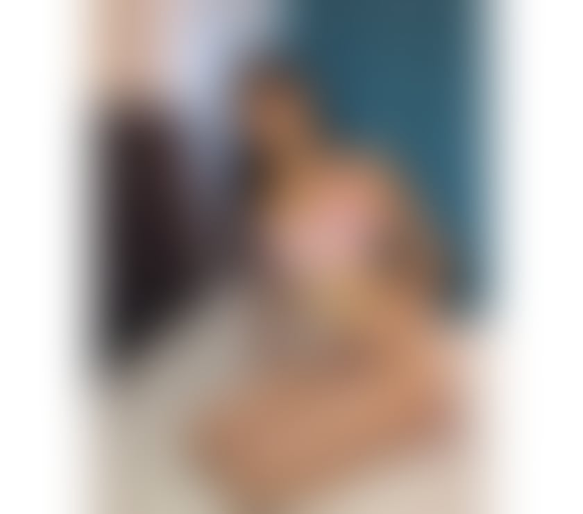 Escorts East London Stratford - East London - Photos for Emma🔝Skinny&Naughty🥂Best OWO Included💯Party🥂
