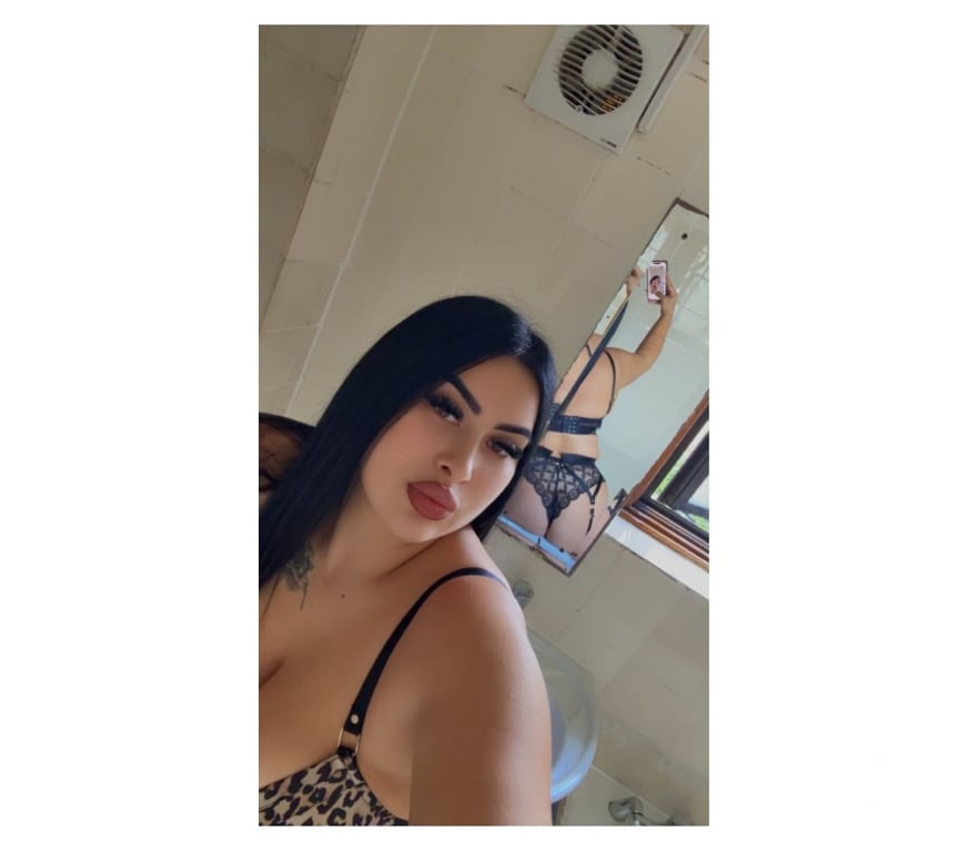 Escorts East London Forest Gate - East London - Photos for 💓BIG ASS& BIG TITS💓DEEA PARTY GIRL💓CAll Me☎️