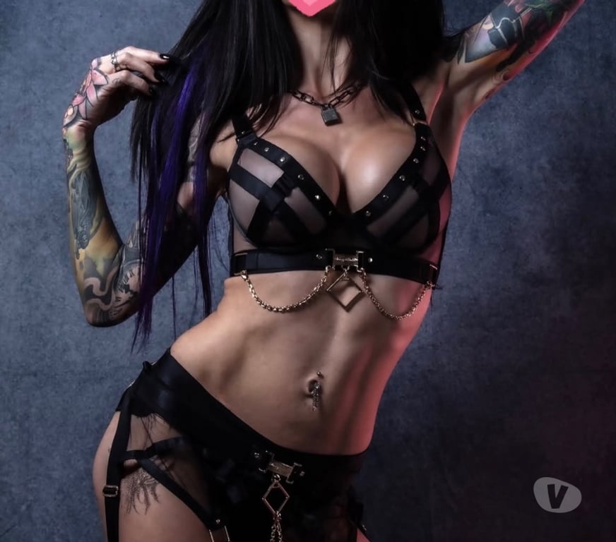 Escorts Staffordshire Stoke-on-Trent - Photos for English party girl Jordan 💕