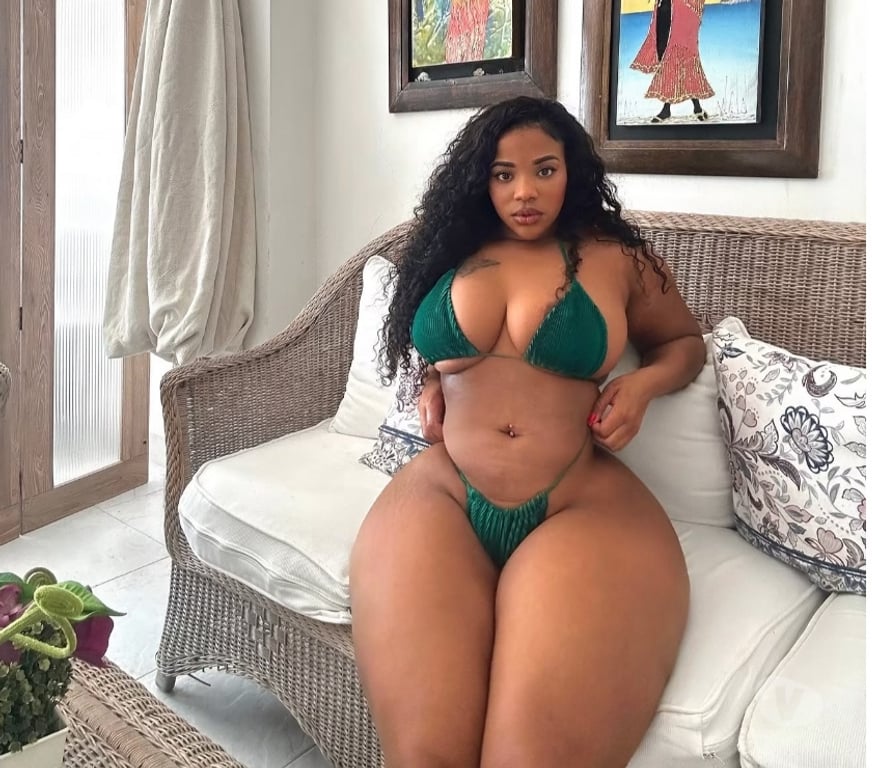 Escorts East London Bromley - East London - Photos for 🔥🍑Hot curvy Colombian chocolate 🍑🔥