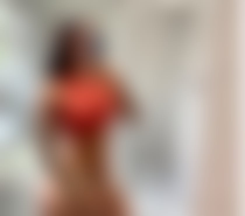 Escorts South Yorkshire Sheffield - Photos for Lívia, the party girl who is perfect for you, Dominatrix.