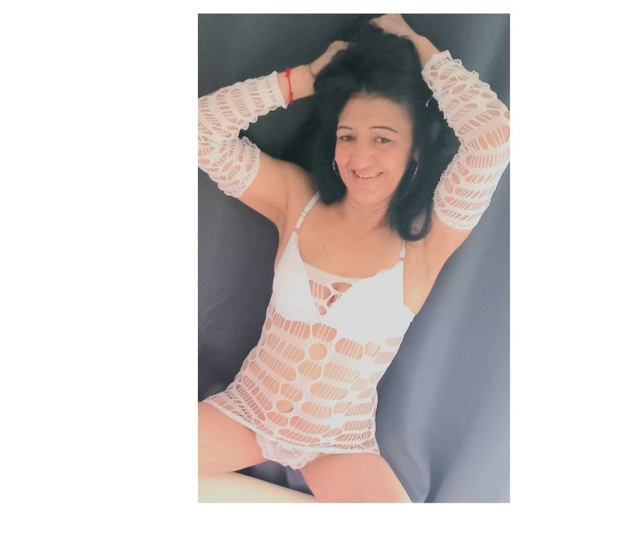 Escorts West London Hillingdon - Photos for BEAUTIFUL MIRA🥰Party girl🥰