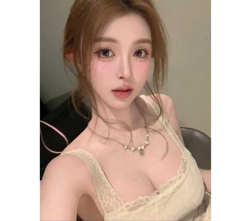 Escorts Kent Medway - Kent - Photos for 🌸Warm Presence🌸Natural Romanc🌸