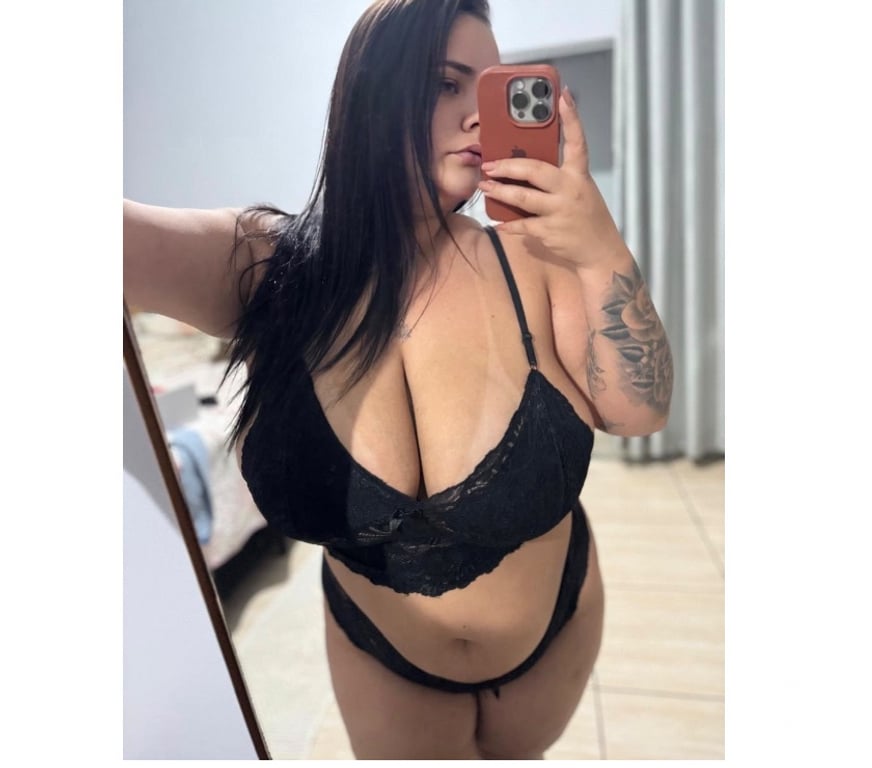 Escorts Reading Reading Town Centre - Reading - Photos for LIZ PARTY GIRL AVAILABLE NOW FIRTS TIME IN UK 🔥😈