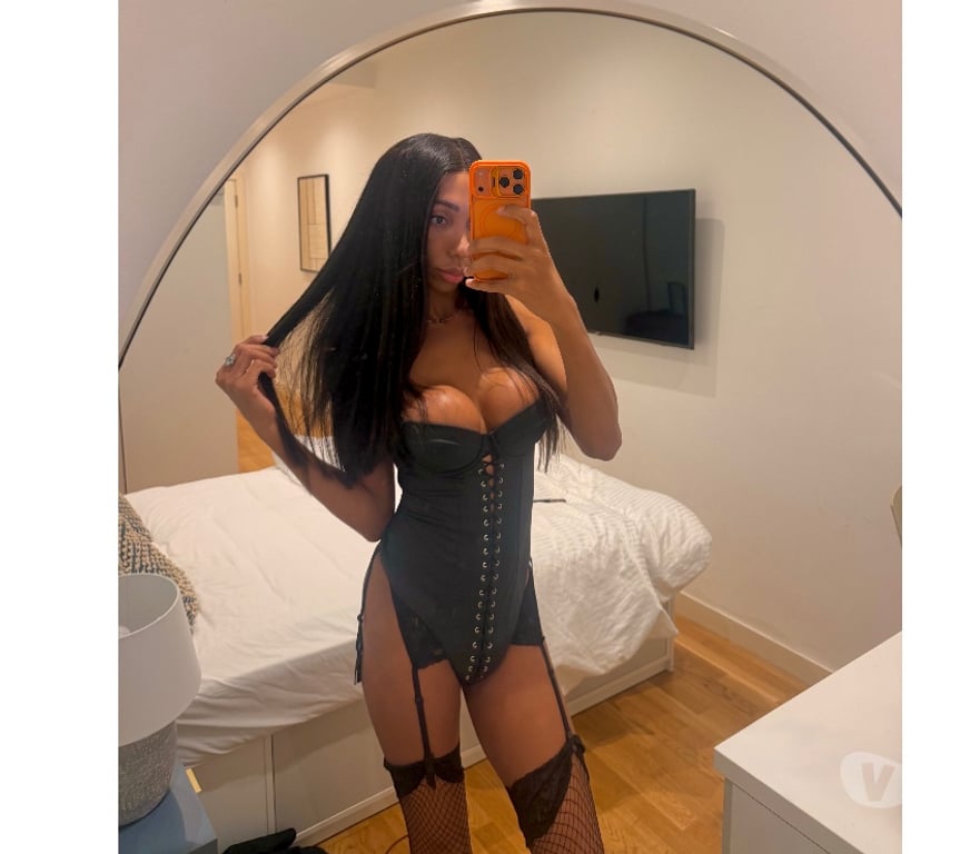 Trans Escorts West Yorkshire Leeds - Photos for Samy leão TS available
