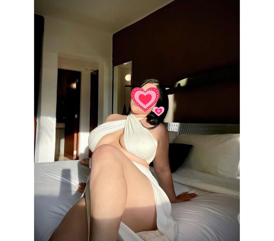 Escorts West Yorkshire Leeds - Photos for Diamond Ruby, the one and only Goddess