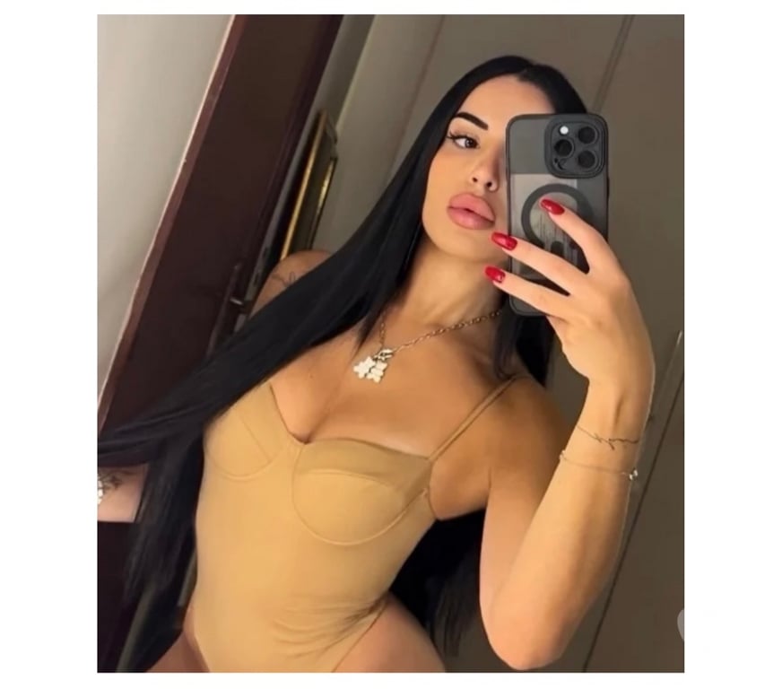 Escorts Bracknell Forest Chavey Down - Bracknell Forest - Photos for 🩵NEW IN TOWN OUTCALL ONLY 🩵AVAILABLE 24 7 🥳
