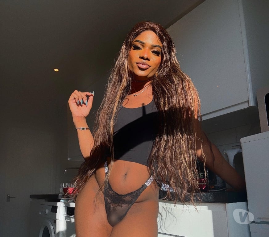 Trans Escorts Dorset Bournemouth, Christchurch and Poole - Photos for LARYSSAH BRAZILIAN🇧🇷🔥HUNG🔥🥳PARTY🥳