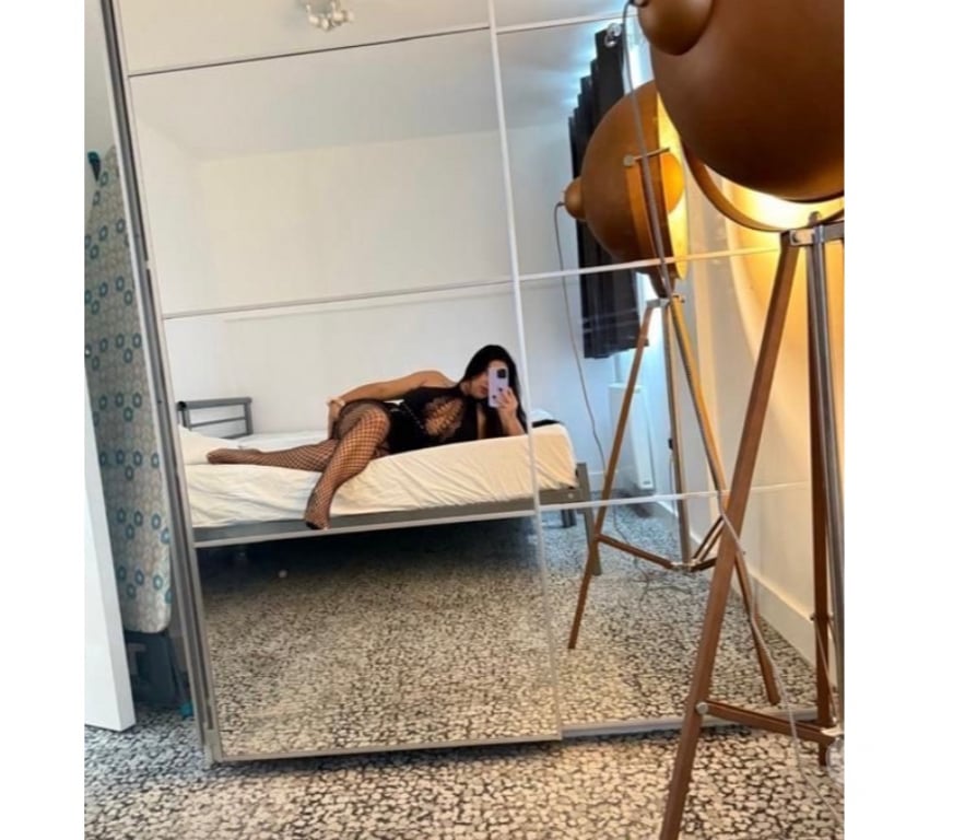 Escorts Reading Reading Town Centre - Reading - Photos for ANGELINE BIG BUM BIG BOOBS🍑