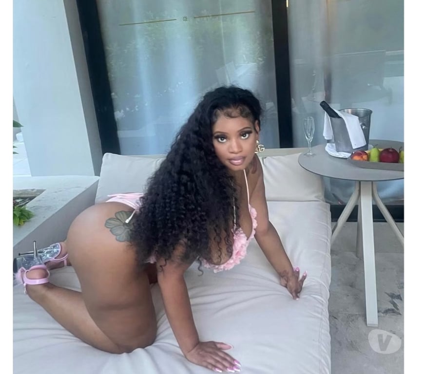 Escorts South East London Eltham - South East London - Photos for NAUGHTY SEXY LATINA😝😈 WHATSAPP FOR PICs