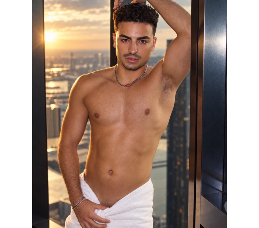  Gay massage South West London Kensington - South West London - Photos for Vini Latin 😈🍆🔥 BIG HARD COCK