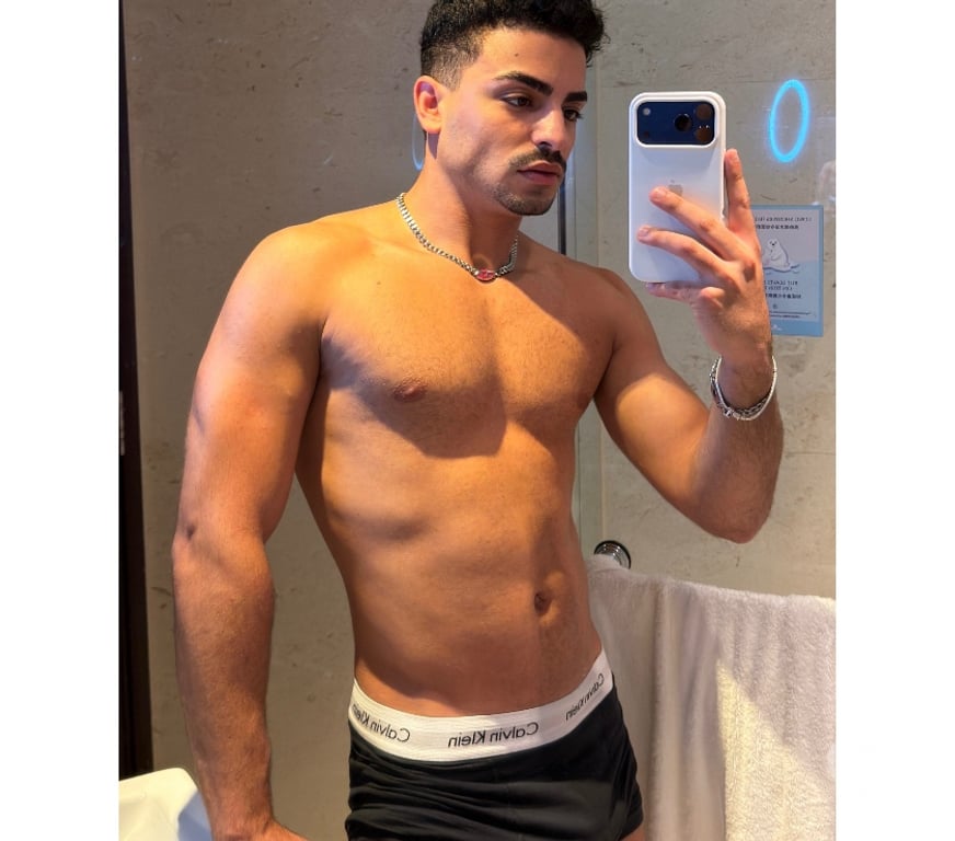  Gay massage West London North Kensington - West London - Photos for Party Fun - Vini Latin 🍆🍑🚀