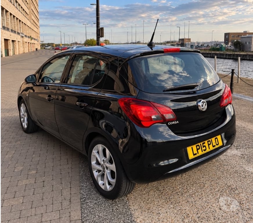 used cars for sale East London Havering - Photos for 2015 VAUXHALL CORSA 1.4 ecoFLEX Excite 5dr [AC]
