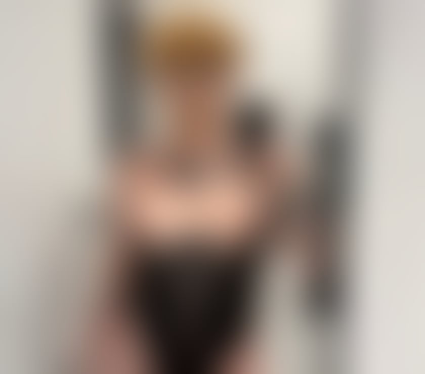 Trans Escorts South East London Croydon - Photos for LUXURIOUS FEMBOY🇬🇧 CR0 8th-10th