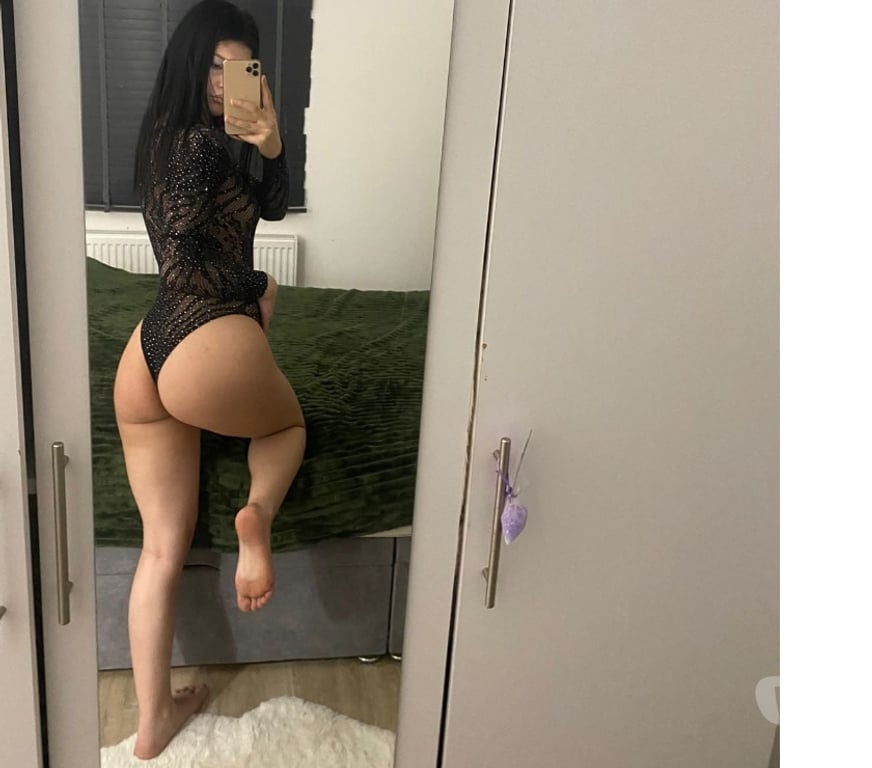 Escorts South East London Plumstead - South East London - Photos for Deny back in town😈 HORNY GIRL🔥Owo GFE🔞Party🥂