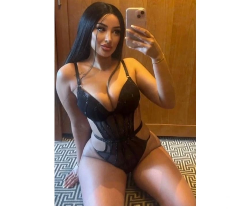 Escorts South East London Plumstead - South East London - Photos for Cindy new in town💋🥂 Party & social companion