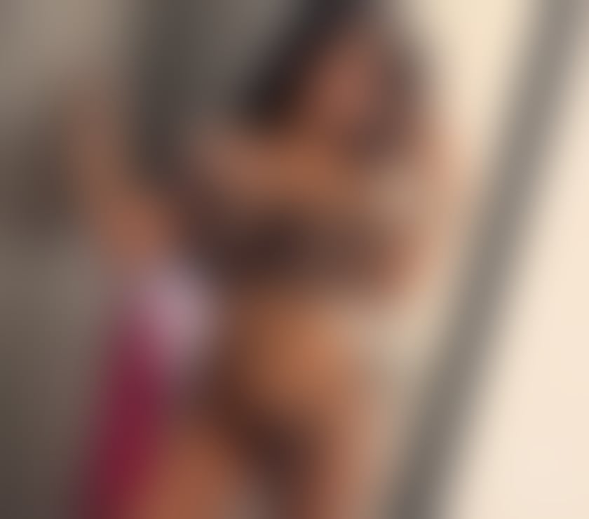 Escorts Hampshire Rushmoor - Photos for NAUGHTY CHRIS 🪩 🔝HOTTEST BRUNETTE 🔝PARTY