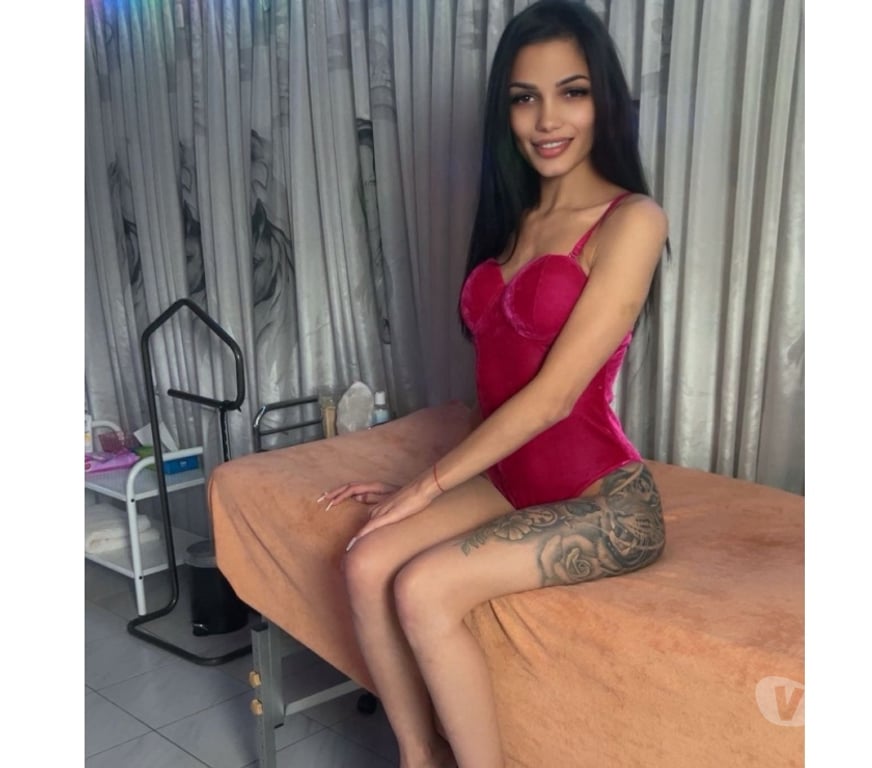Escorts Surrey Reigate and Banstead - Photos for ✅ONLY OUTCALL 💛 VIDEO CALL CONFIRMATION ✅✅✅